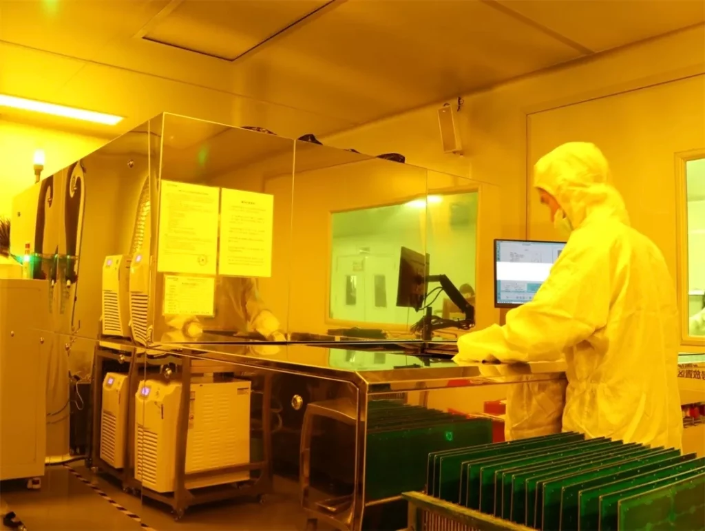 Advanced PCB Manufacturer for HDI, Rigid-Flex, RF, Heavy Copper and Ceramic PCBs